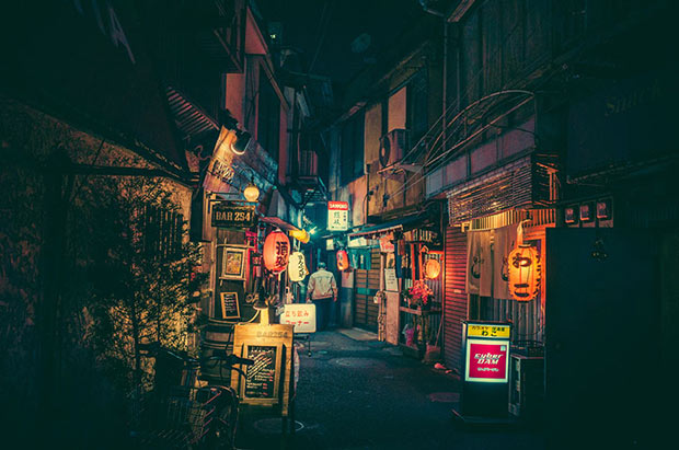 rue-tokyo-eclairage-batiment