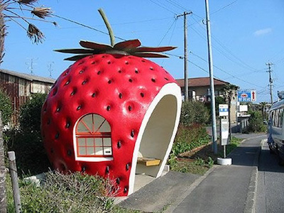 A Ishaya, Japon