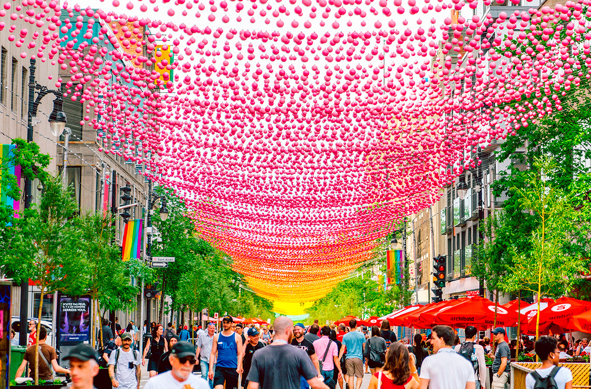 18 nuances de gay Claude Cormier Montreal Canada Gay Pride Couleurs Rue Art Brève