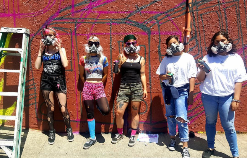 Graffiti Camp for Girl Californie Street Art Etats-Unis Groupe Fille Femme Entrainement Brève