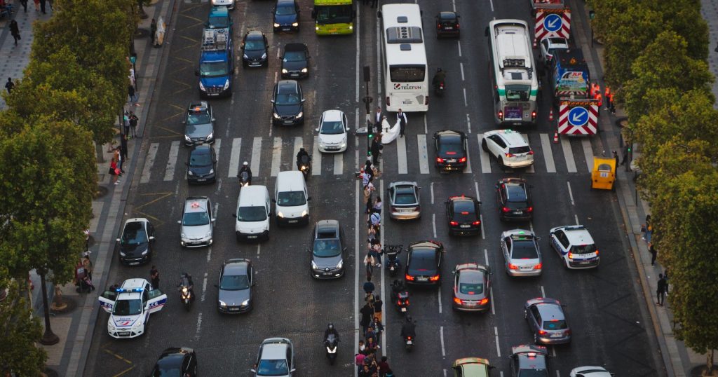pollution voiture paris embouteillage